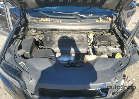 2019 Jeep Cherokee Latitude Plus из США, поврежденный, VIN 1C4PJLLB8KD164604